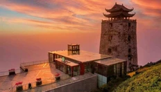 🤓Во Вьетнаме компания Starbucks открыли самую высокую кофейню сети в Азии, Starbucks Fansipan на высоте 3 063 м на горе Fansipan Mountain