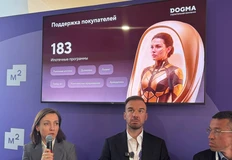 — На горячем рынке продавцы стали оформителями