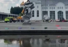 🤓Какашку демонтируют в центре Москвы