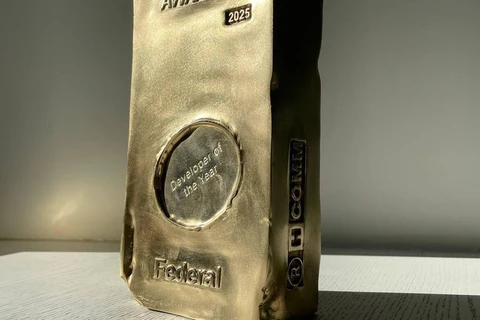 🤓Отельный оператор вместо девелопера? На  отраслевой премии Commercial Real Estate Awards в номинации «девелопер года» и «редевелопмент гостиничной недвижимости» победил Cosmos Hotel Group