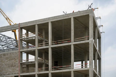 🤓Обращаем внимание! В Москве досрочно (что нынче — редкость) закончили монолит бизнес-центра Level work Воронцовская, рядом со станциями метро "Калужская" и "Воронцовская"